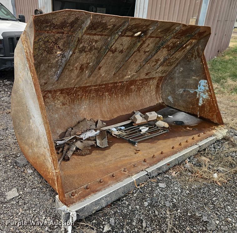 image for item EB8480 1999 Caterpillar 924G wheel loader