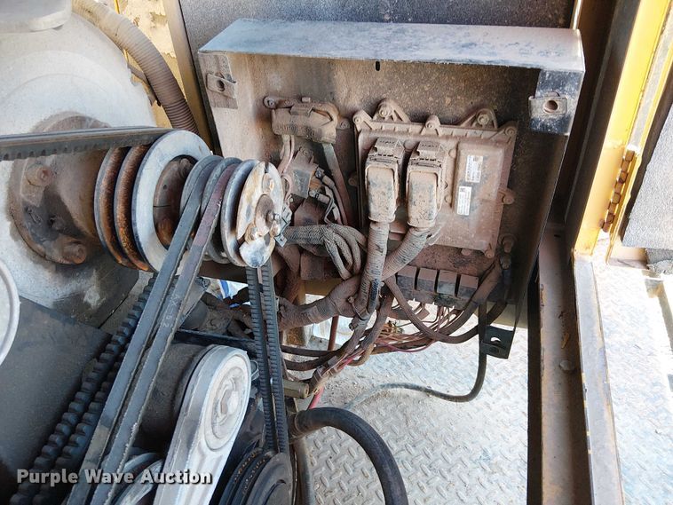 image for item EC1361 2019 Ford F650 flatbed truck with Vermeer Eco 50-500 vacuum excavator