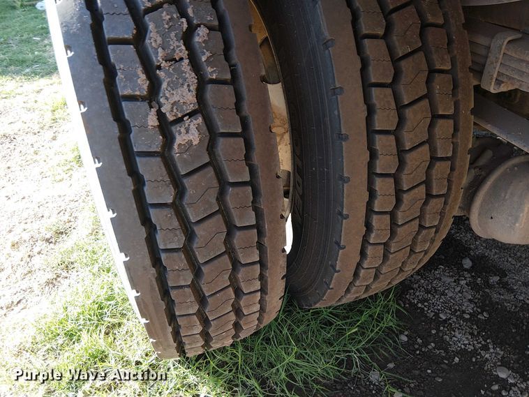 image for item EC1361 2019 Ford F650 flatbed truck with Vermeer Eco 50-500 vacuum excavator