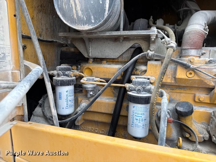 image for item EC4471 2005 John Deere 544J wheel loader