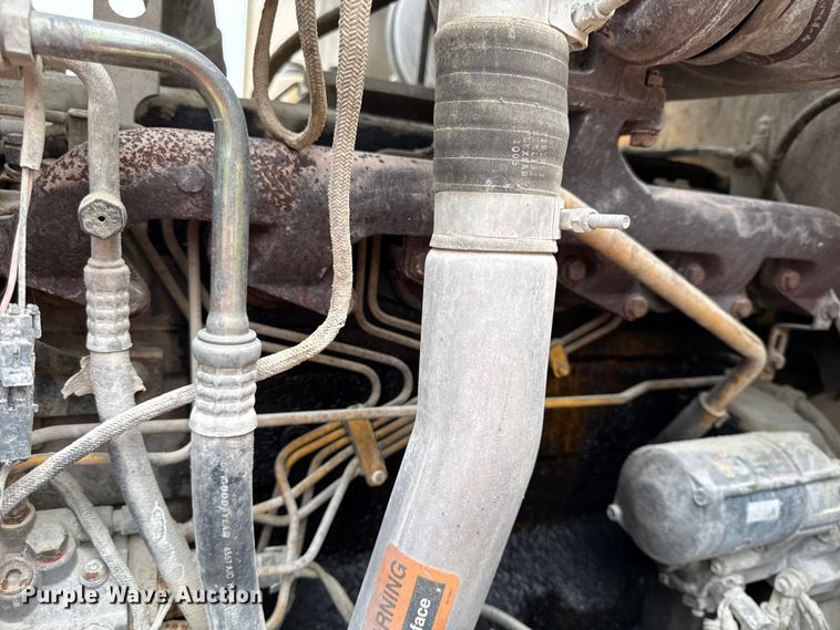 image for item EC4471 2005 John Deere 544J wheel loader