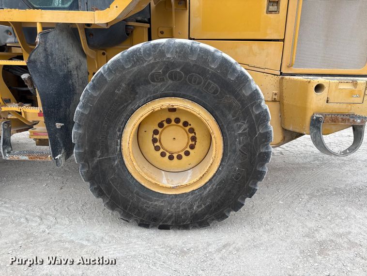 image for item EC4471 2005 John Deere 544J wheel loader