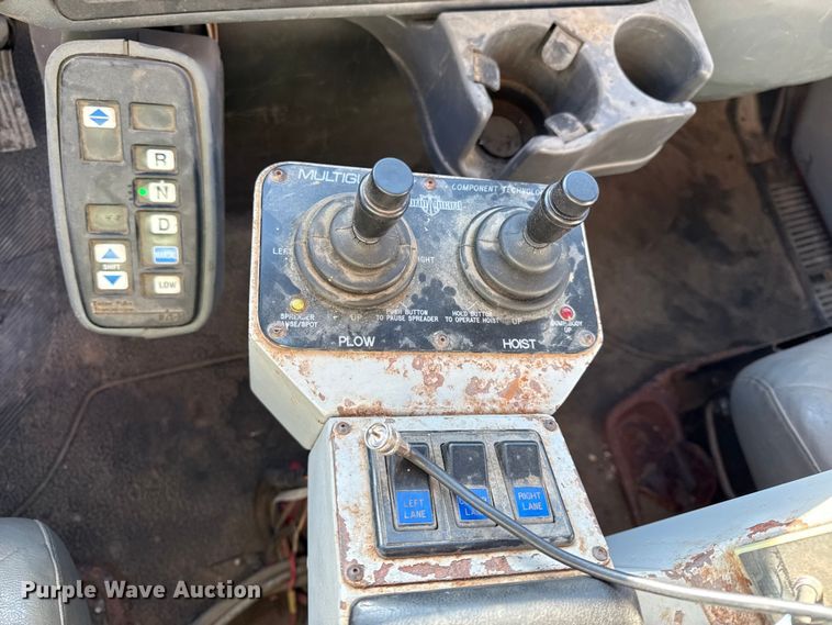 image for item EC4474 2005 International 7500 dump truck