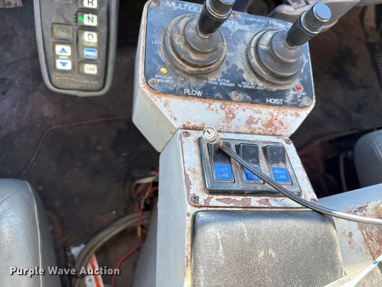 image for item EC4474 2005 International 7500 dump truck