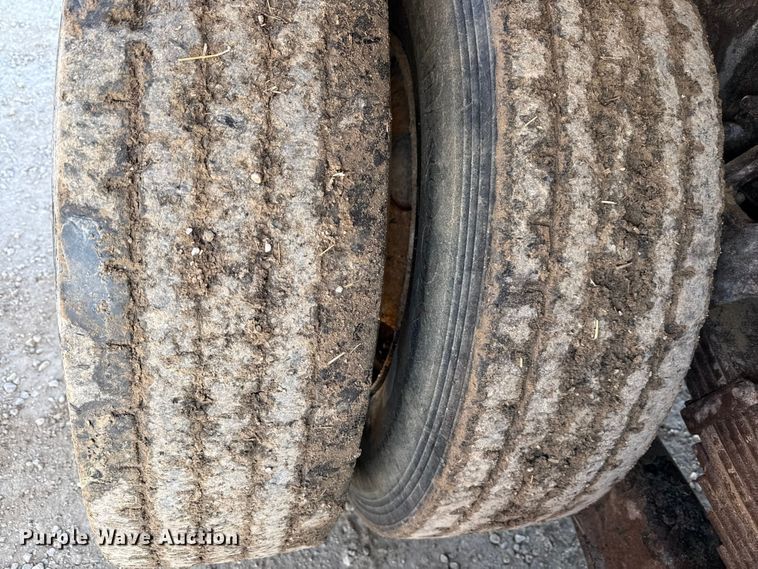 image for item EC4474 2005 International 7500 dump truck