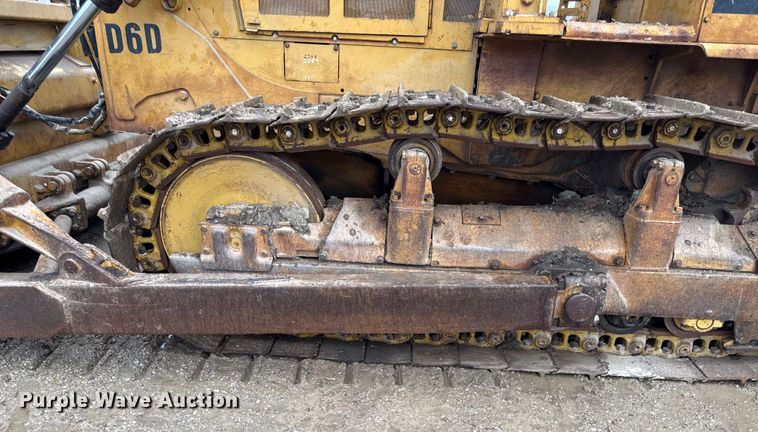 image for item EC4487 Caterpillar D6D dozer