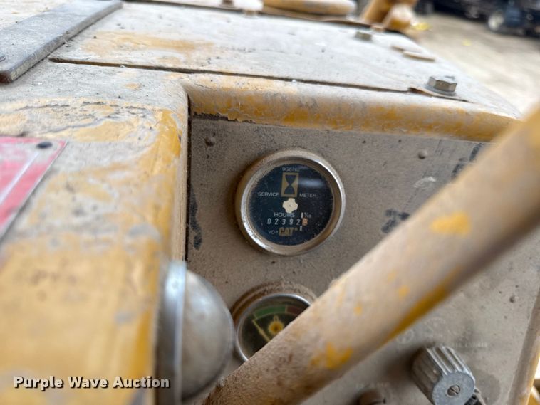 image for item EC4487 Caterpillar D6D dozer