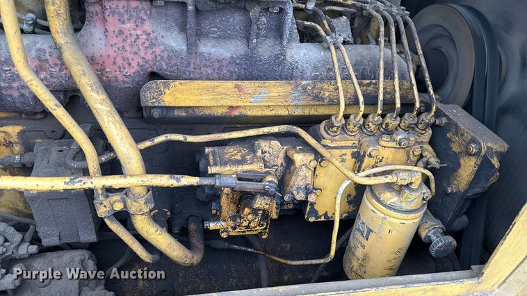 image for item EC4487 Caterpillar D6D dozer