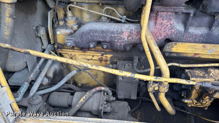 image for item EC4487 Caterpillar D6D dozer