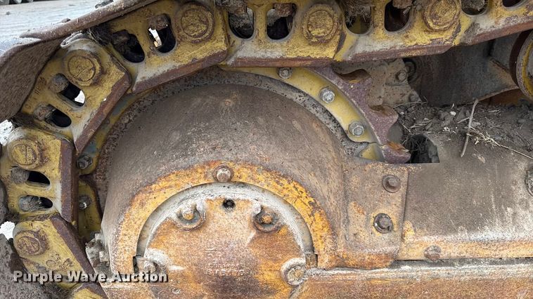 image for item EC4487 Caterpillar D6D dozer