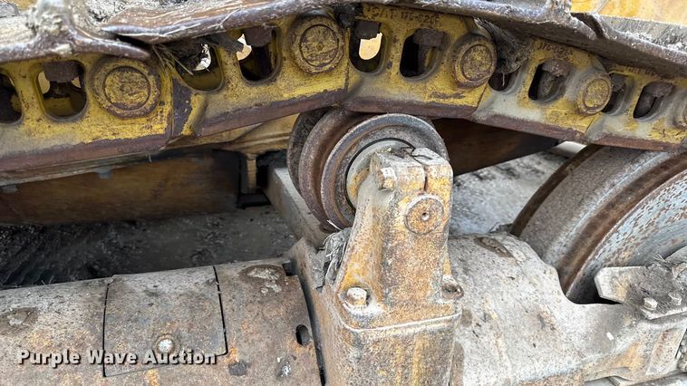 image for item EC4487 Caterpillar D6D dozer