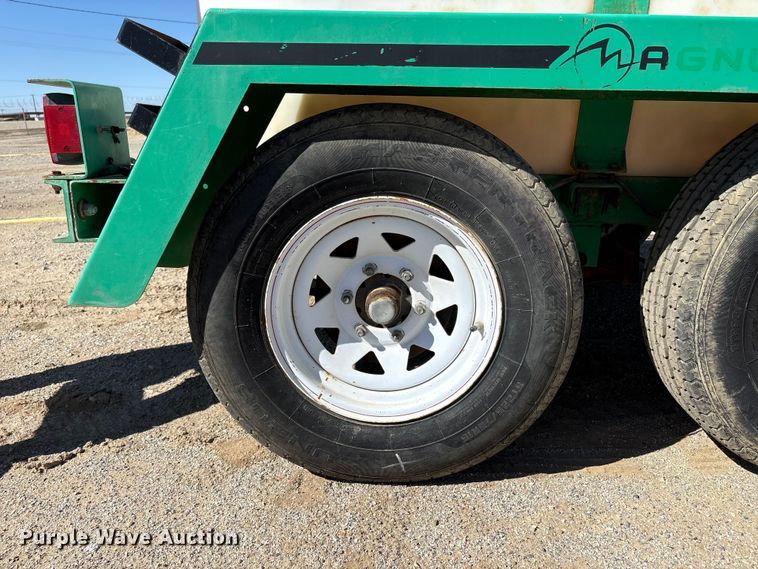 image for item EC8044 Water trailer