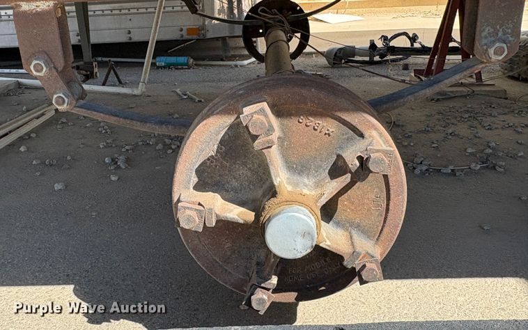 image for item EC8068 2004 UD Module Office mobile office trailer