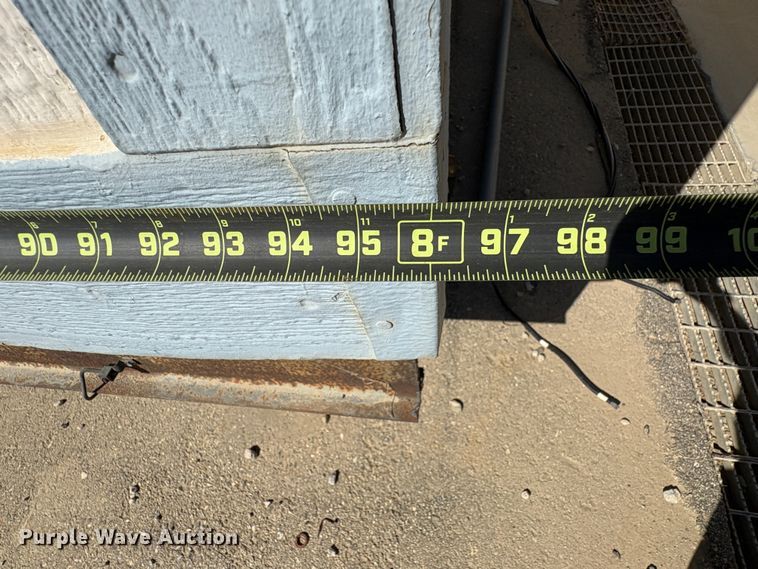 image for item EC8068 2004 UD Module Office mobile office trailer