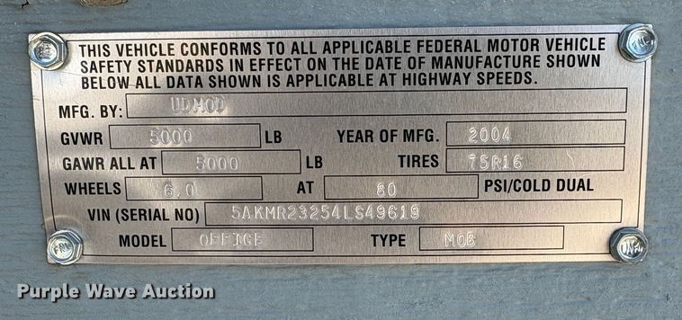 image for item EC8068 2004 UD Module Office mobile office trailer