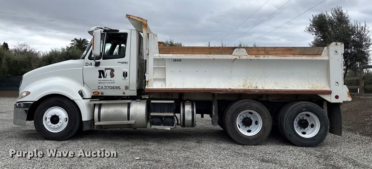 image for item EC8140 2009 International LF627 dump truck