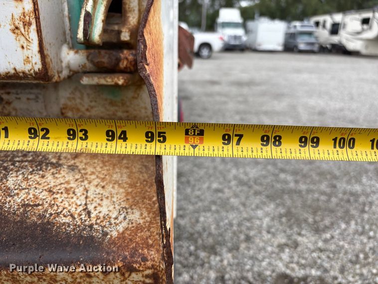 image for item EC8140 2009 International LF627 dump truck