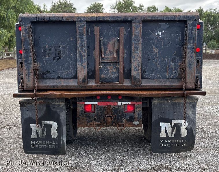 image for item EC8142 2006 Ford F650 dump truck