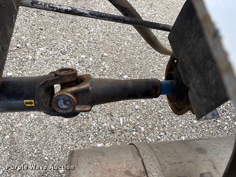 image for item EC8142 2006 Ford F650 dump truck