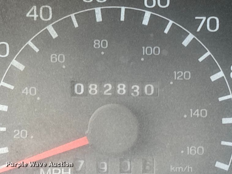 image for item EC8142 2006 Ford F650 dump truck