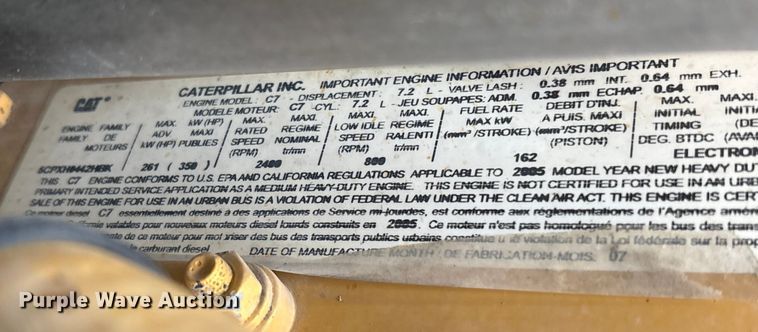 image for item EC8142 2006 Ford F650 dump truck