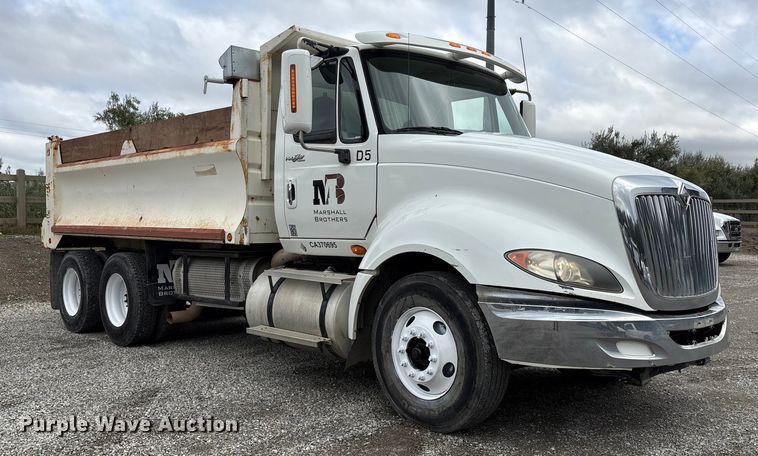 image for item EC8143 2009 International LF627 dump truck