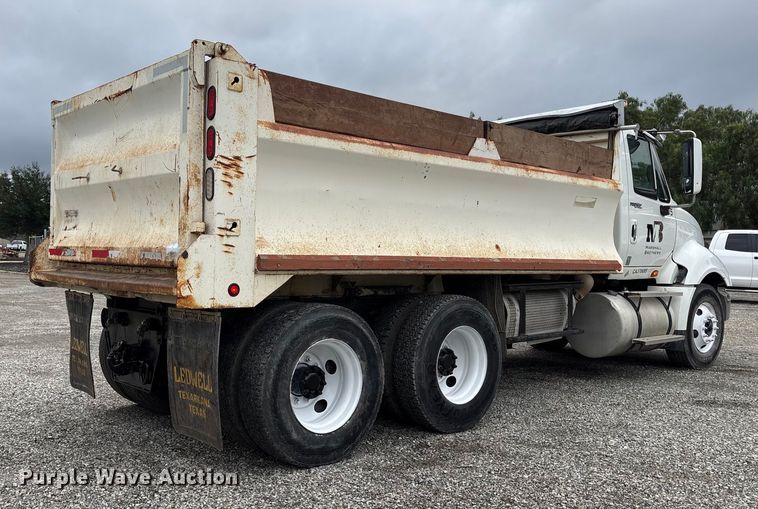 image for item EC8143 2009 International LF627 dump truck