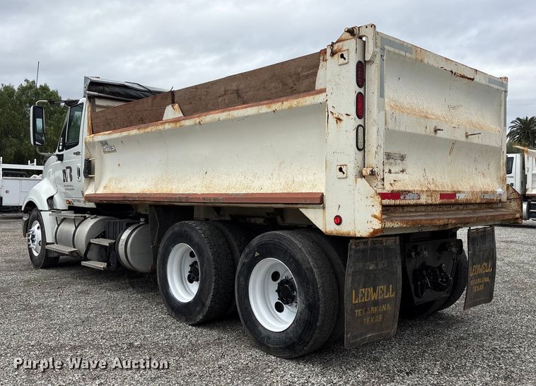 image for item EC8143 2009 International LF627 dump truck