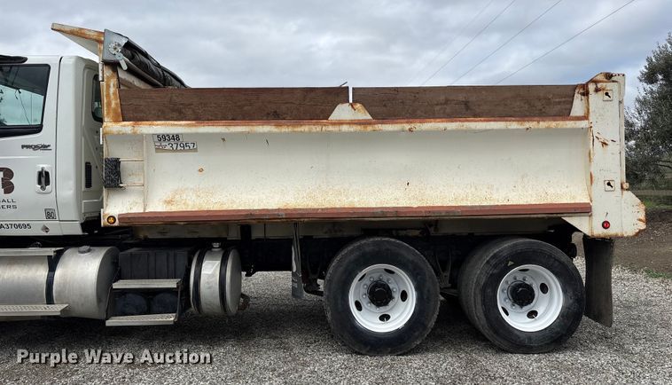 image for item EC8143 2009 International LF627 dump truck