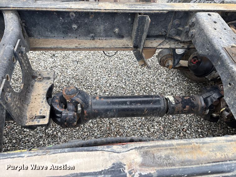 image for item EC8143 2009 International LF627 dump truck