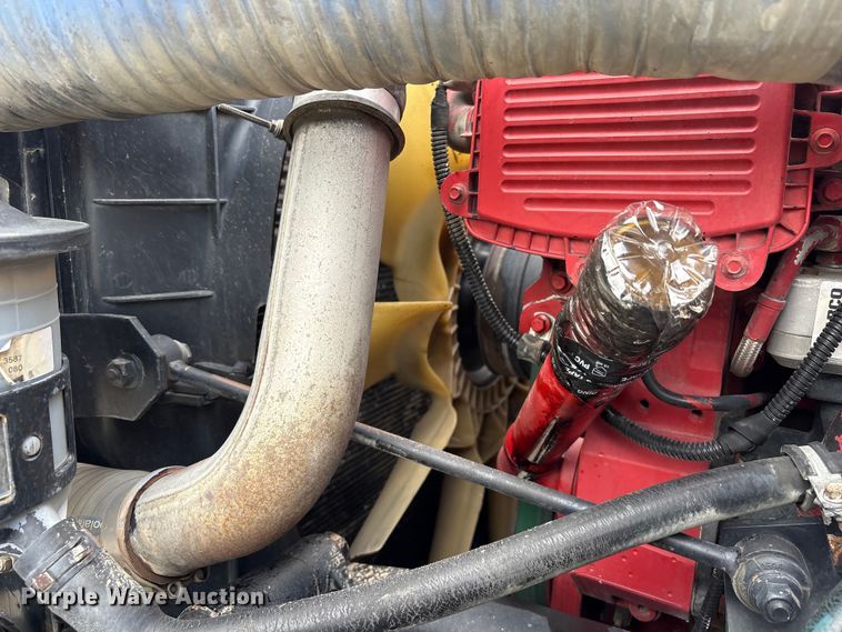 image for item EC8143 2009 International LF627 dump truck