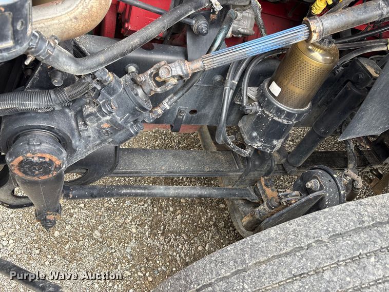 image for item EC8143 2009 International LF627 dump truck