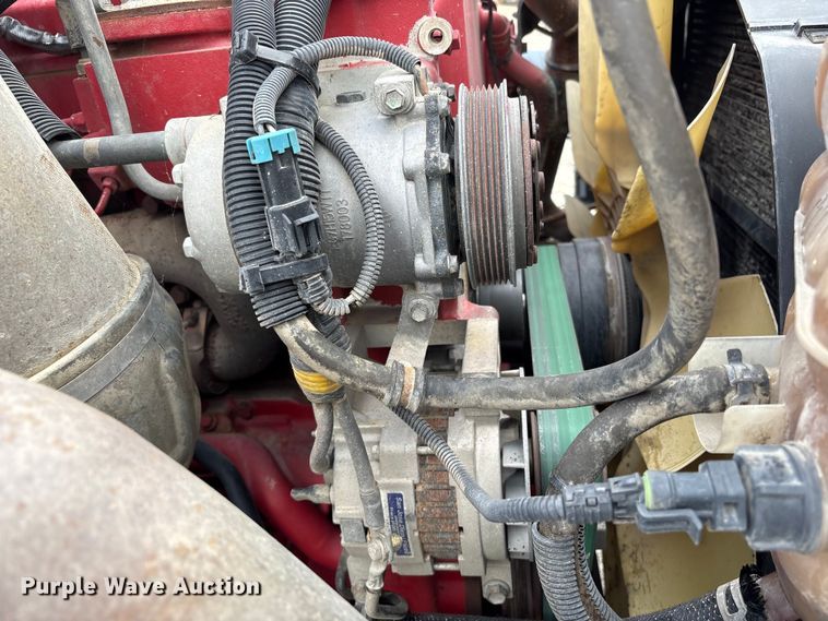 image for item EC8143 2009 International LF627 dump truck