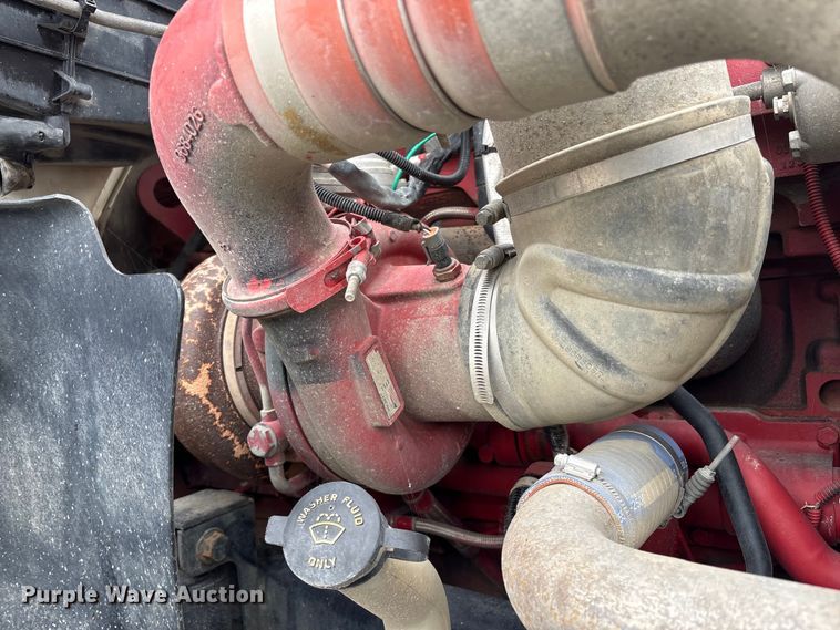 image for item EC8143 2009 International LF627 dump truck