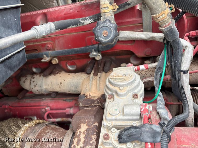 image for item EC8143 2009 International LF627 dump truck