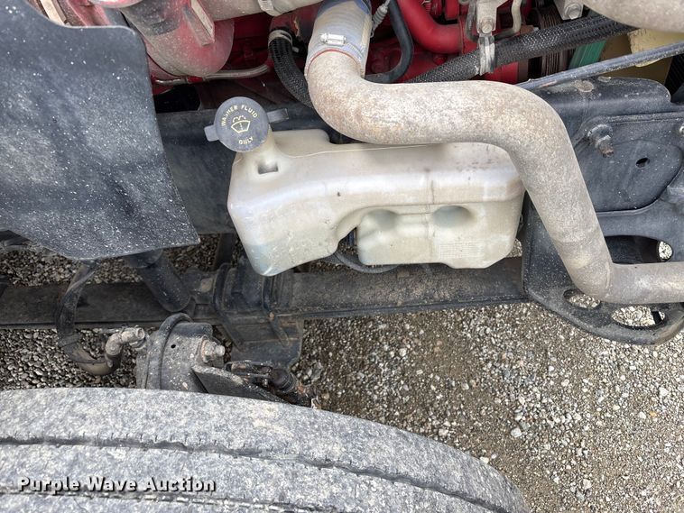 image for item EC8143 2009 International LF627 dump truck