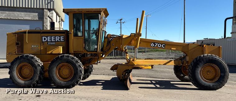 MOTOCONFORMADORA JOHN DEERE 670C 1998