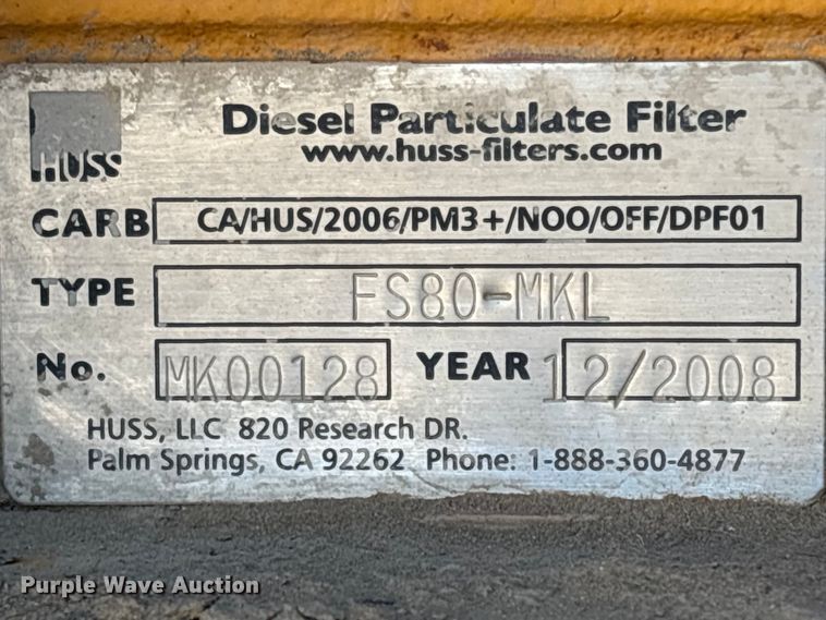 image for item EC8156 1998 John Deere 670C motor grader