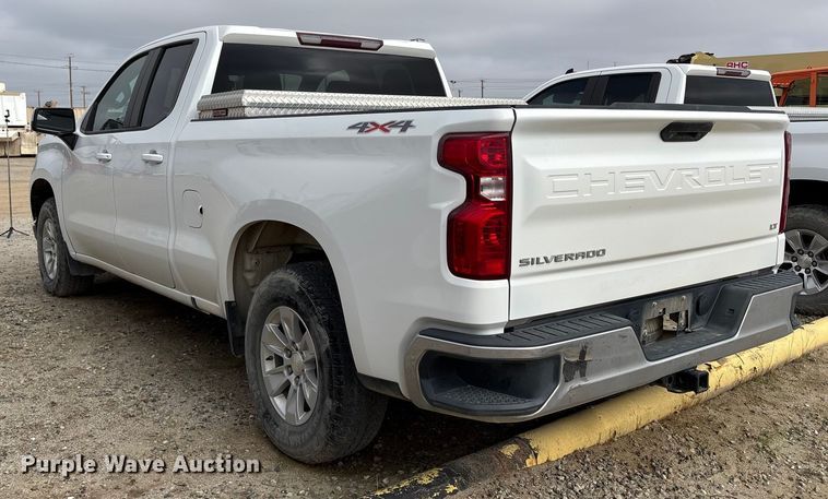 image for item EC8158 2019 Chevrolet Silverado 1500 LT Double Cab pickup truck