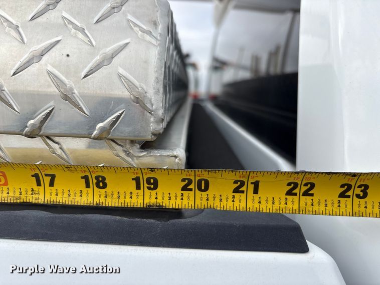 image for item EC8158 2019 Chevrolet Silverado 1500 LT Double Cab pickup truck