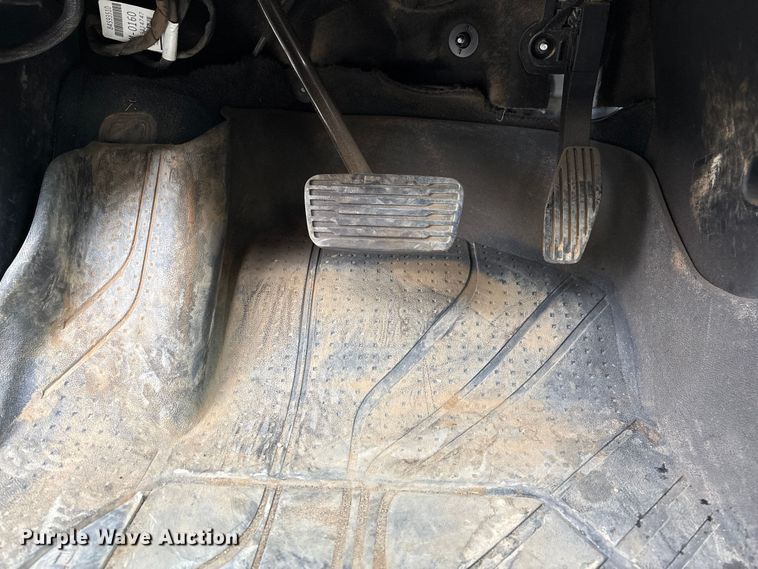 image for item EC8158 2019 Chevrolet Silverado 1500 LT Double Cab pickup truck