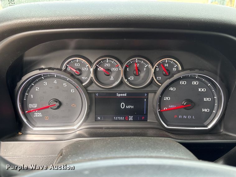 image for item EC8158 2019 Chevrolet Silverado 1500 LT Double Cab pickup truck