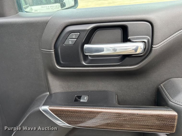 image for item EC8158 2019 Chevrolet Silverado 1500 LT Double Cab pickup truck