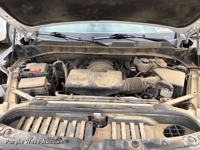 image for item EC8158 2019 Chevrolet Silverado 1500 LT Double Cab pickup truck