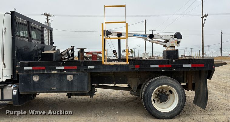 image for item EC8159 2012 Freightliner Business Class M2 flatbed truck
