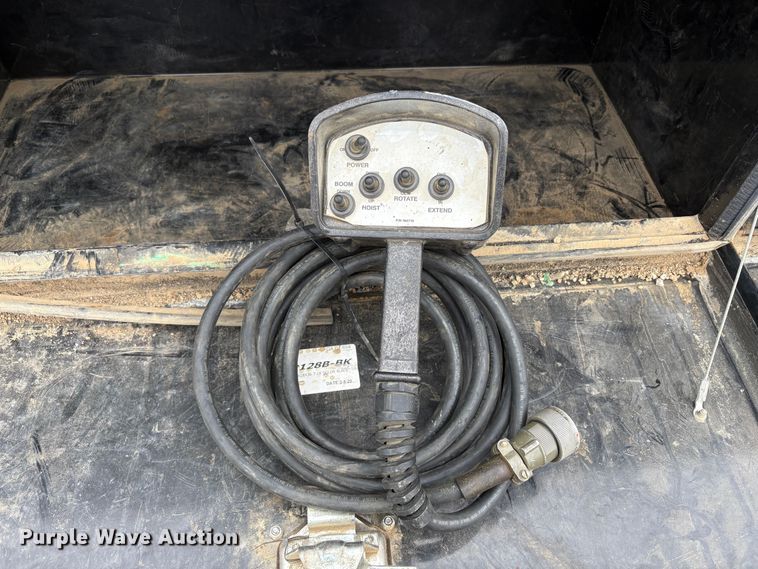 image for item EC8159 2012 Freightliner Business Class M2 flatbed truck