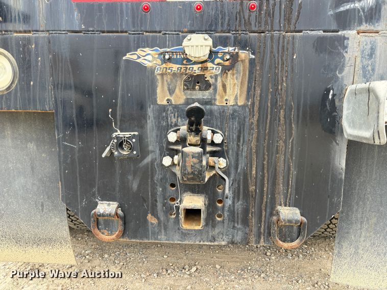 image for item EC8159 2012 Freightliner Business Class M2 flatbed truck