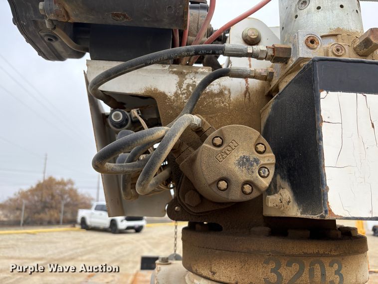 image for item EC8159 2012 Freightliner Business Class M2 flatbed truck