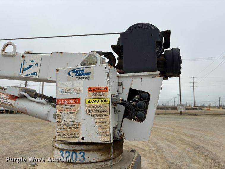 image for item EC8159 2012 Freightliner Business Class M2 flatbed truck