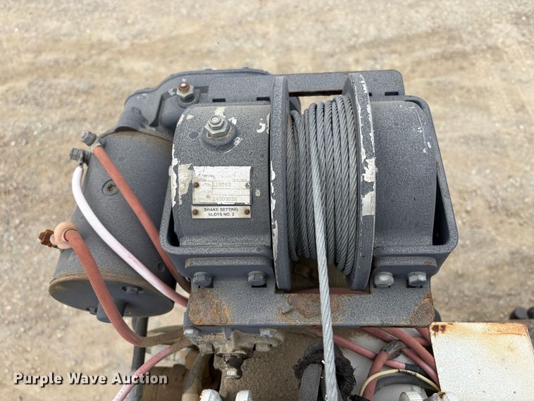 image for item EC8159 2012 Freightliner Business Class M2 flatbed truck